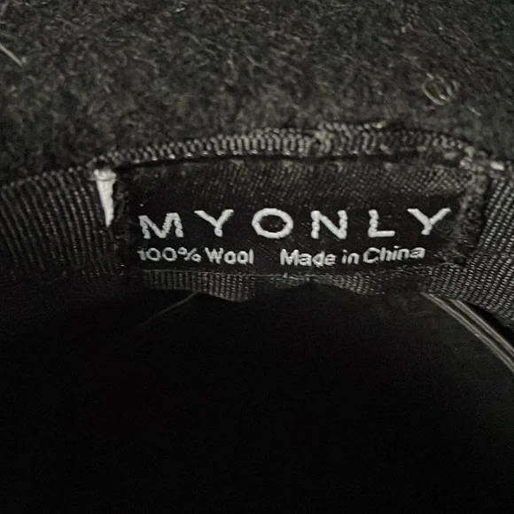 Black Wool hat by My Only - Picture 2 of 5